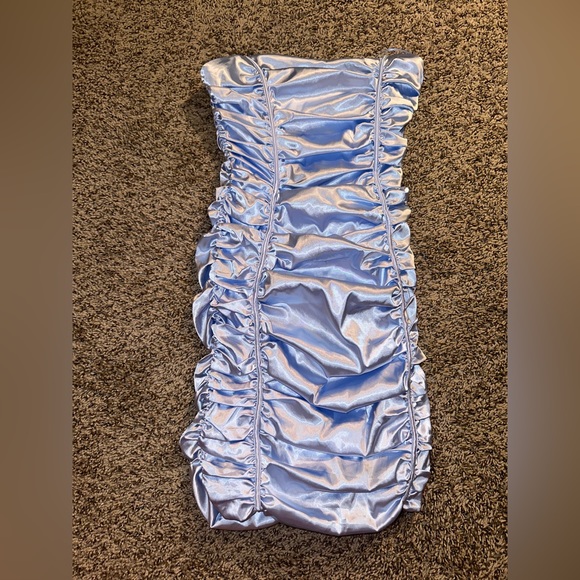 FASHION NOVA Blue dress - Picture 2 of 3